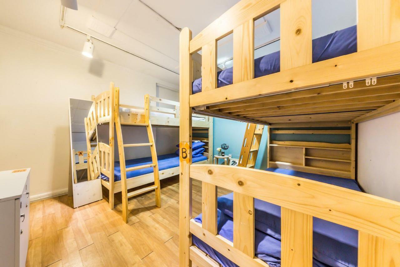 Sinchon Sisters Hostel Seoul Ngoại thất bức ảnh